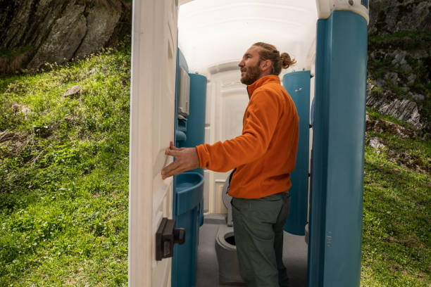 Best Portable restroom trailer rental  in The Hammocks, FL